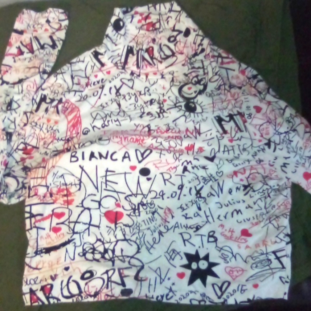 Turtle neck crop top art words
